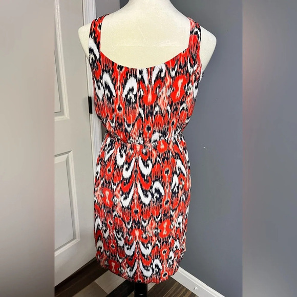 Banana Republic size 8 sleeveless dress with pockets - Picture 3 of 7